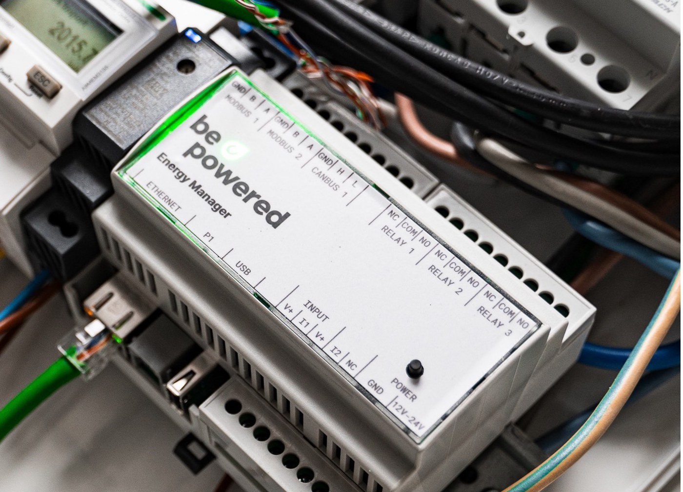 De BePowered Energy Manager in de verdeelkast